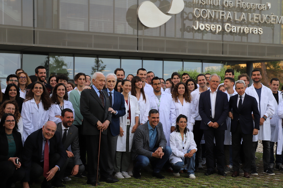 El president del Govern, Pedro Sánchez, visita l'Institut Josep Carreras i reconeix la seva labor en la lluita contra el càncer